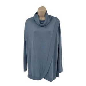 Elegant Blue Women's Sweater